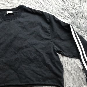Brandy Melville Tops - Brandy Melville Oversized Long Sleeve Crop Top Brandy Melville Tops - Brandy Melville Oversized Long Sleeve Crop Top